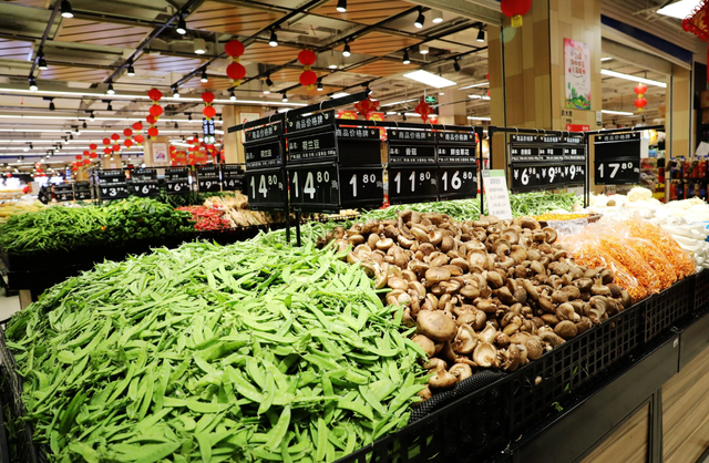 生鮮農(nóng)產(chǎn)品零售業(yè)態(tài)發(fā)展的特殊規(guī)律與演進(jìn)路徑